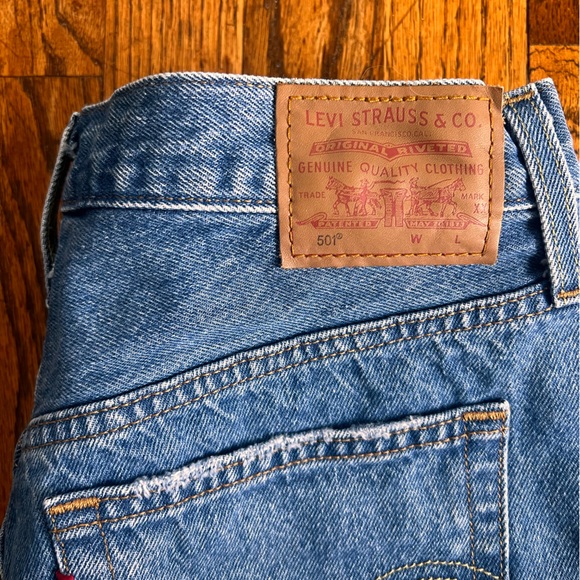Levi’s 501/ 12th Tribe Thrasher shorts - Picture 3 of 3